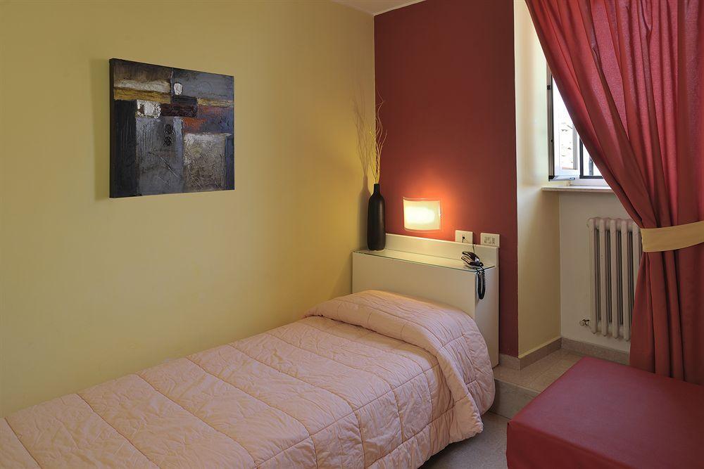 Hotel Eden Perugia Luaran gambar