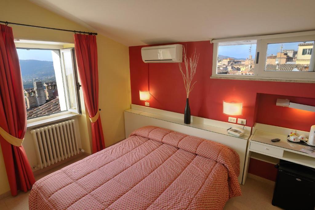 Hotel Eden Perugia Luaran gambar